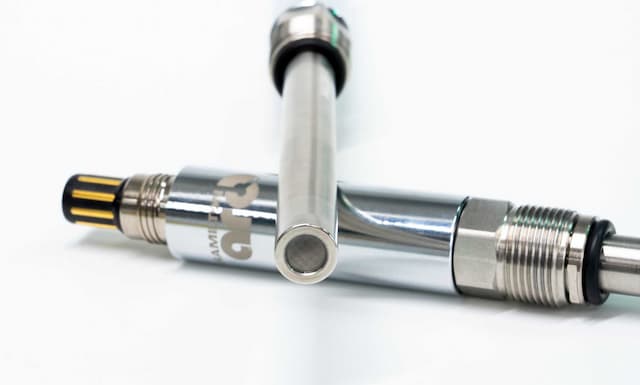 Hamilton 的 CO₂NTROL 是一款固态传感器，可直接测量 DCO₂，并可对这一新的关键过程参数进行免维护、实时和在线控制。
